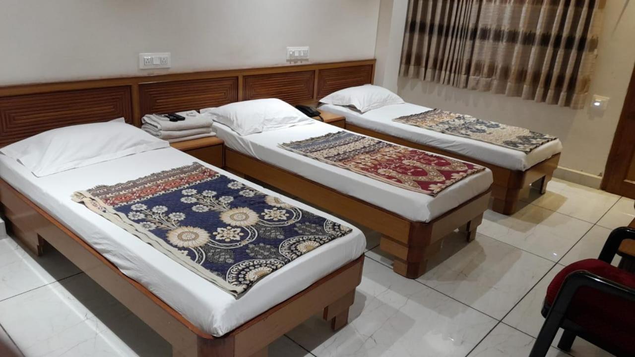 Hotel Ankit Virpur Exterior photo