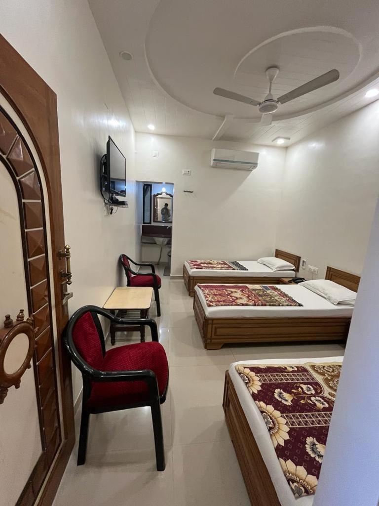 Hotel Ankit Virpur Exterior photo